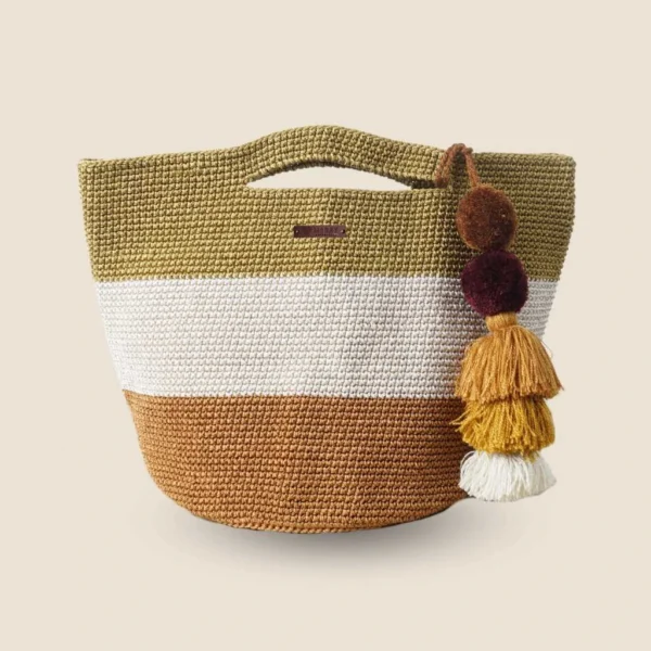 Bolsa tejida tricolor