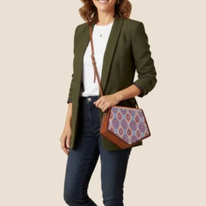 bolsa con telar y piel