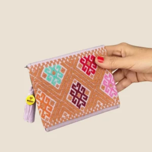 cartera mini rosa con beige