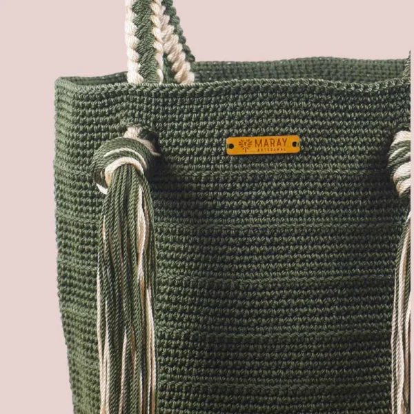 Bolsa verde tejida