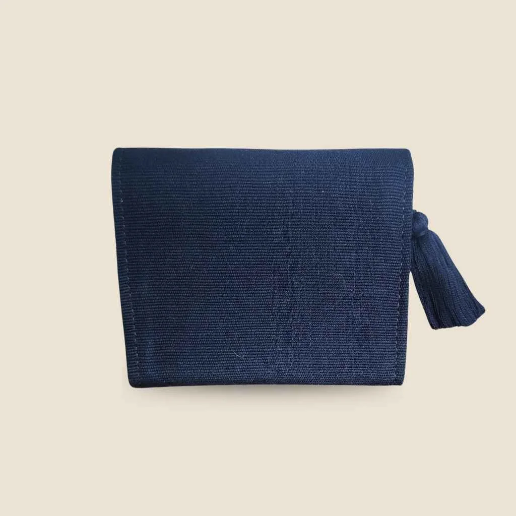 Cartera handmade atras