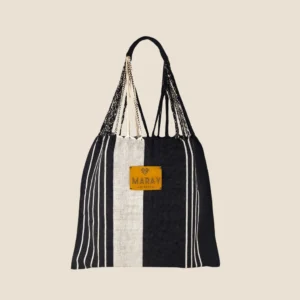 bolso negro con beige