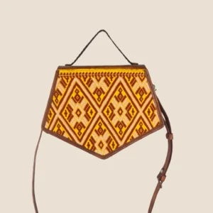 bolsa de piel tonos mostaza