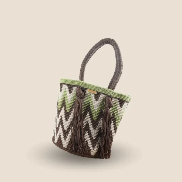 Bolsa tejida cafe