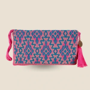 cartera artesanal tonos morado