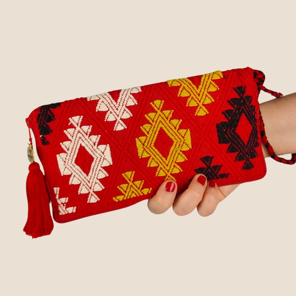 cartera tonos rojos