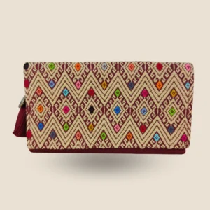 clutch tinto y beige