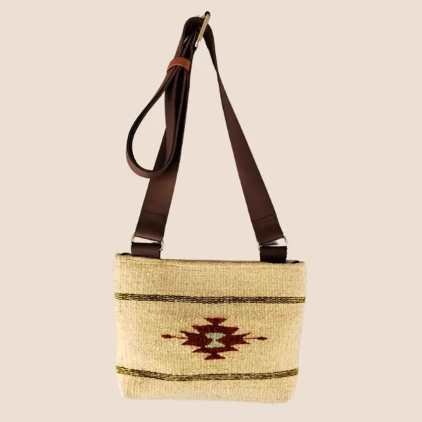 Bandolera lana hueso