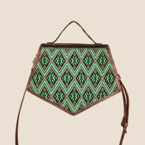 bolsa verde de telar en piel