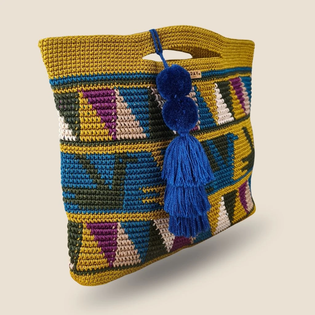 bolsa ocre con colores